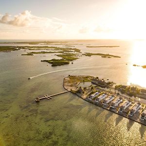 Turtle Island Resort
